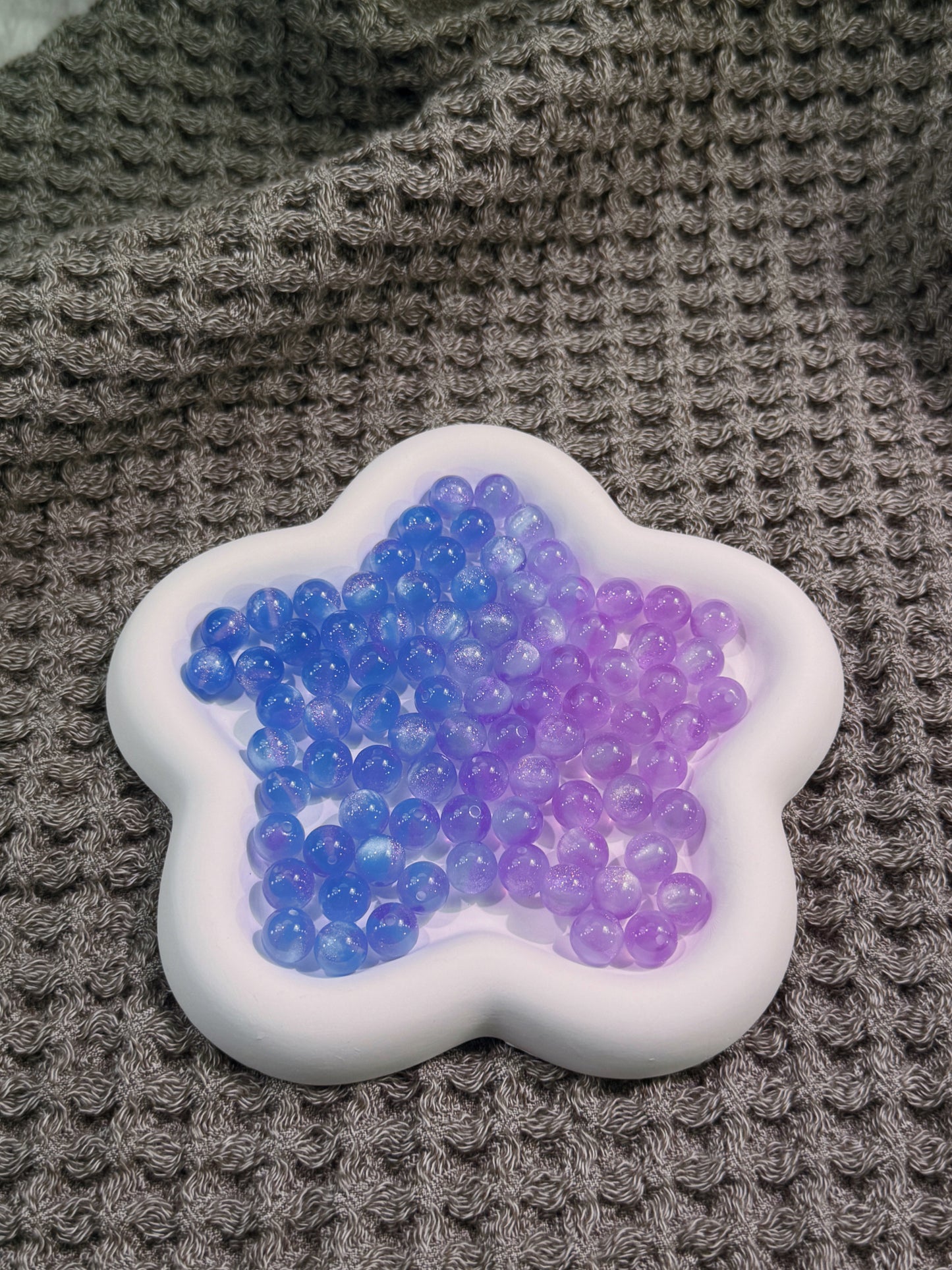【KUKU SHOP】UV Rainbow Cat's Eye Beads 10mm